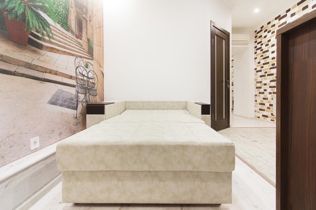 Club Suite Near Deribasovskaya 오데사 외부 사진